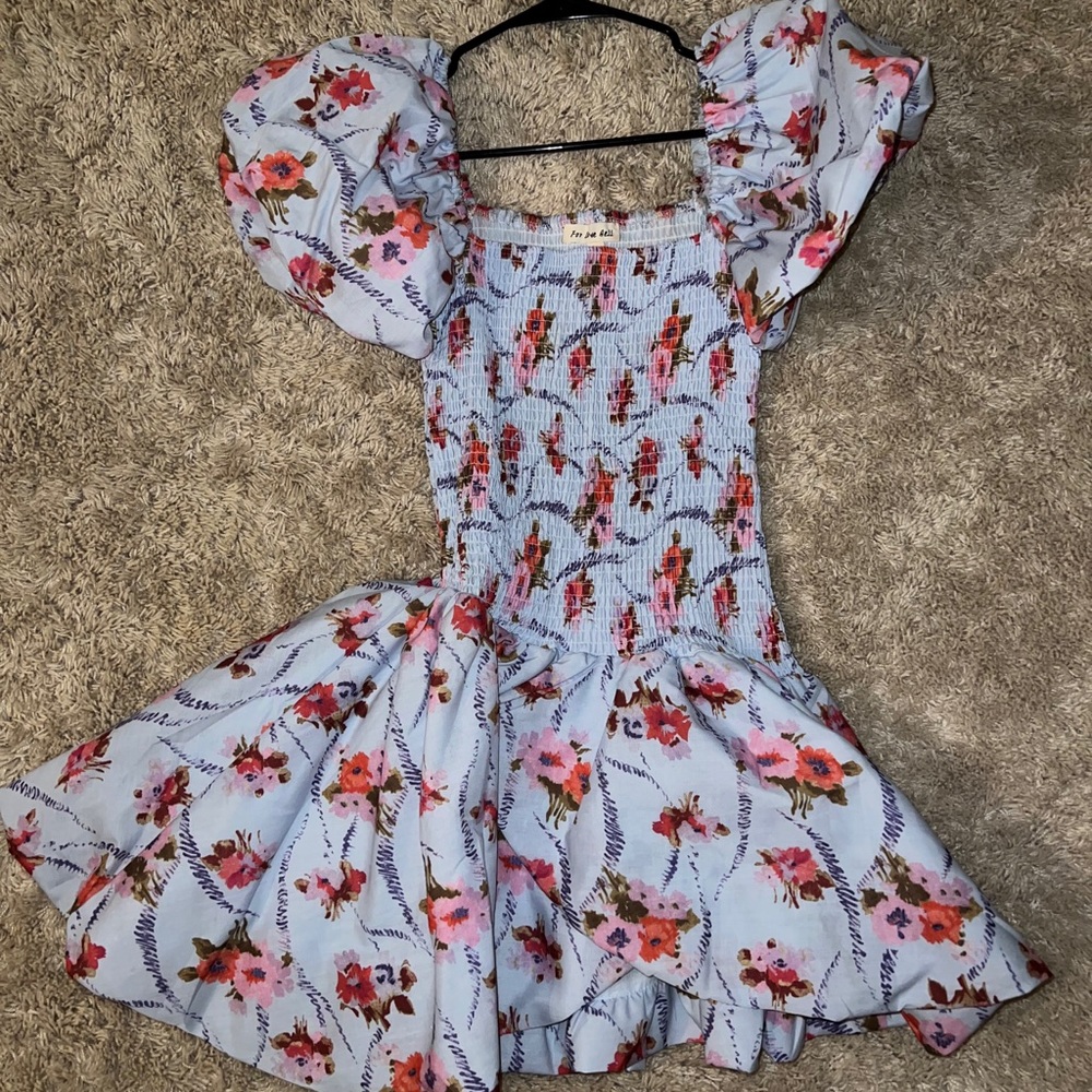 Loveshackfancy look alike Preppy floral puff dress